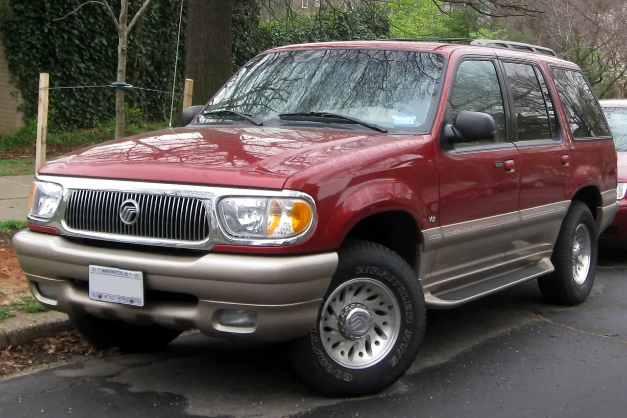 Mercury Mountaineer first generation