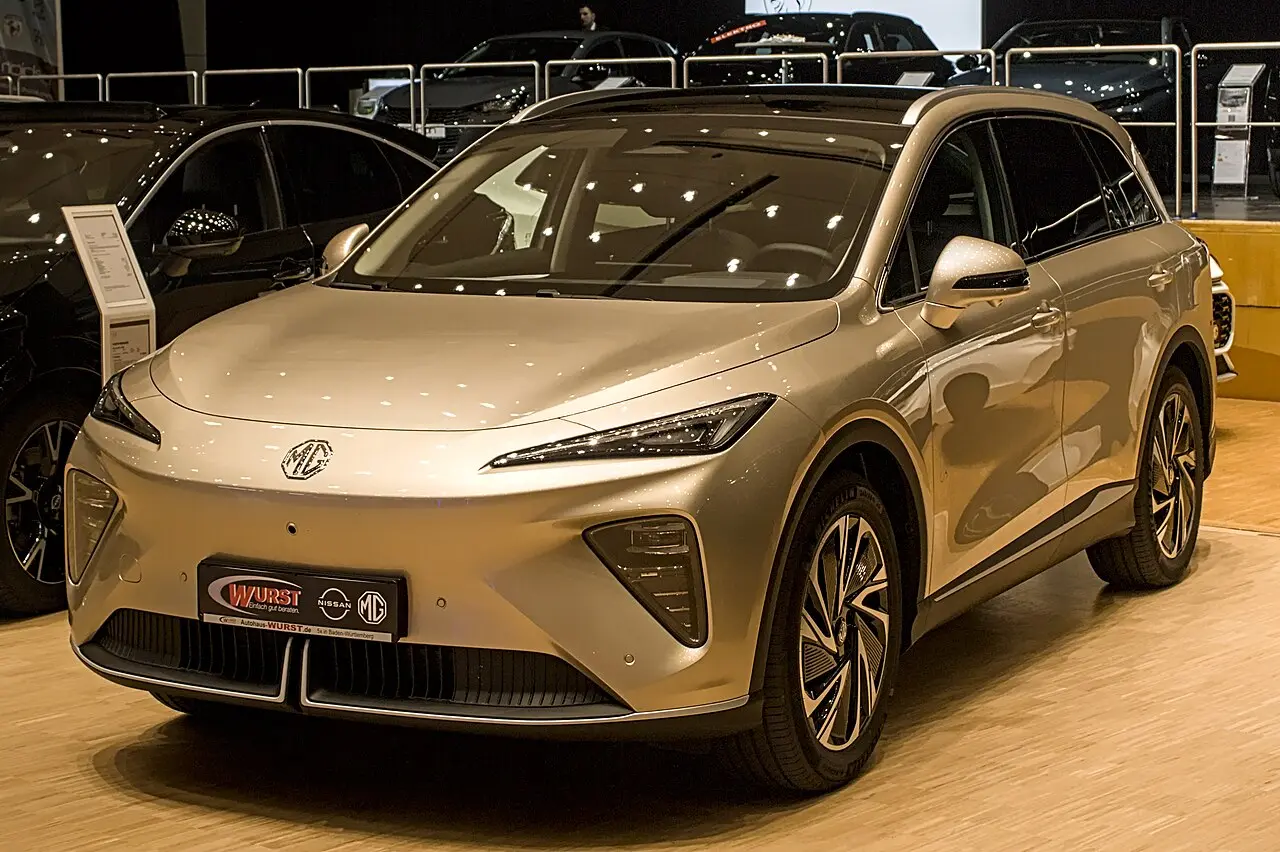 MG S6 EV