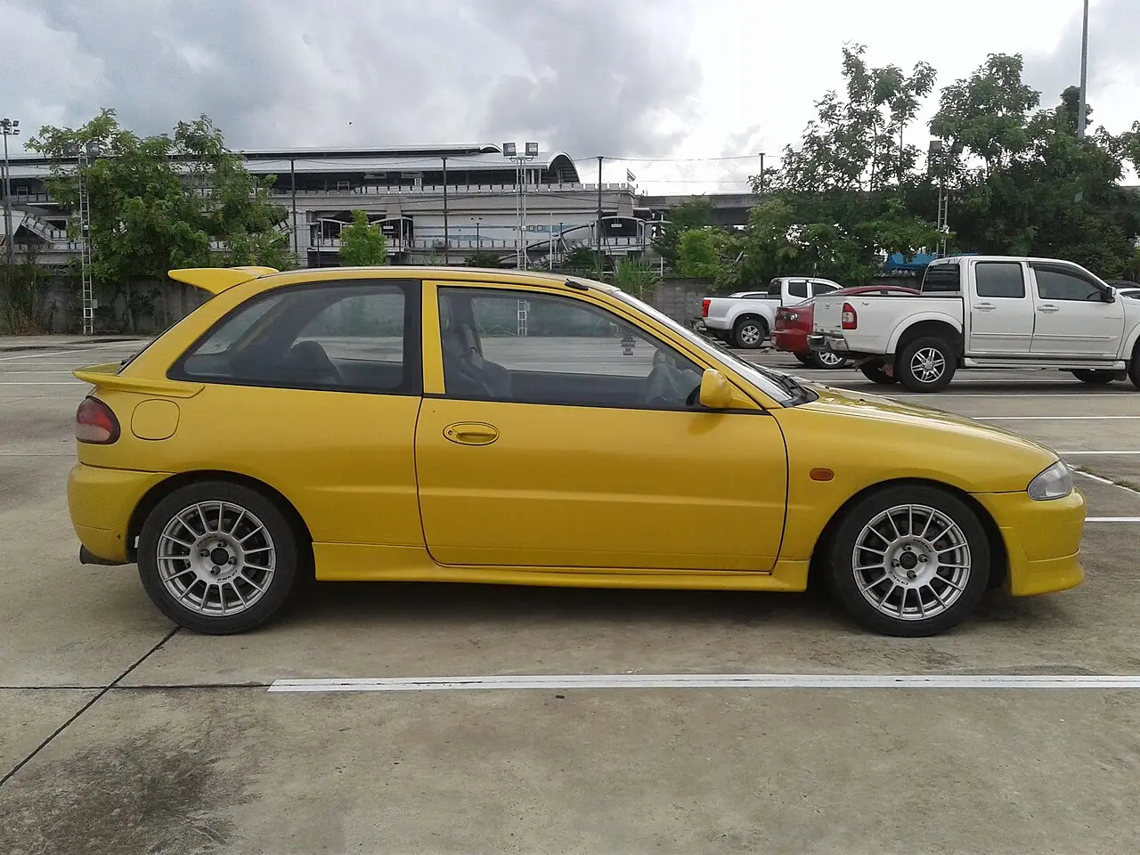 Mitsubishi Mirage third generation