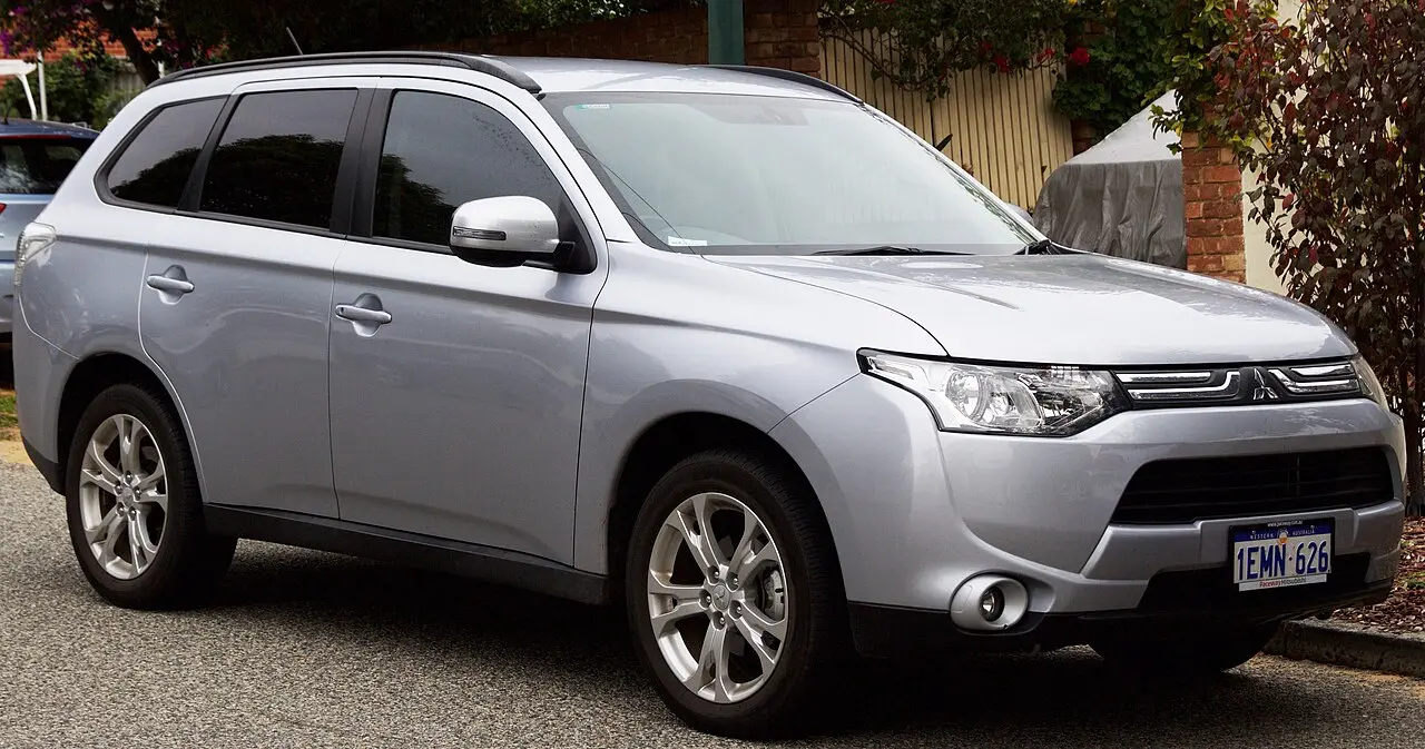 Mitsubishi Outlander third generation