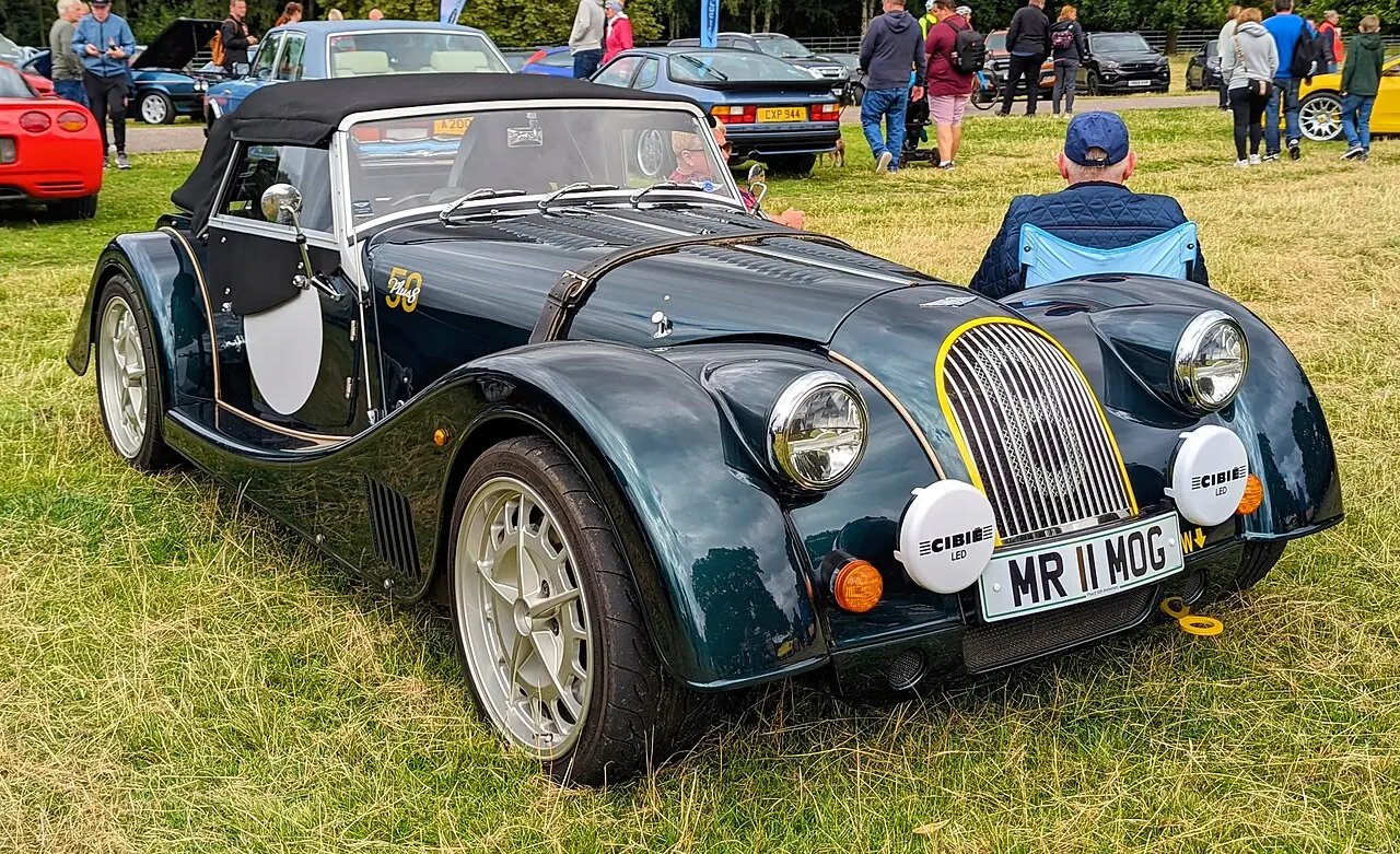 Morgan Plus 8