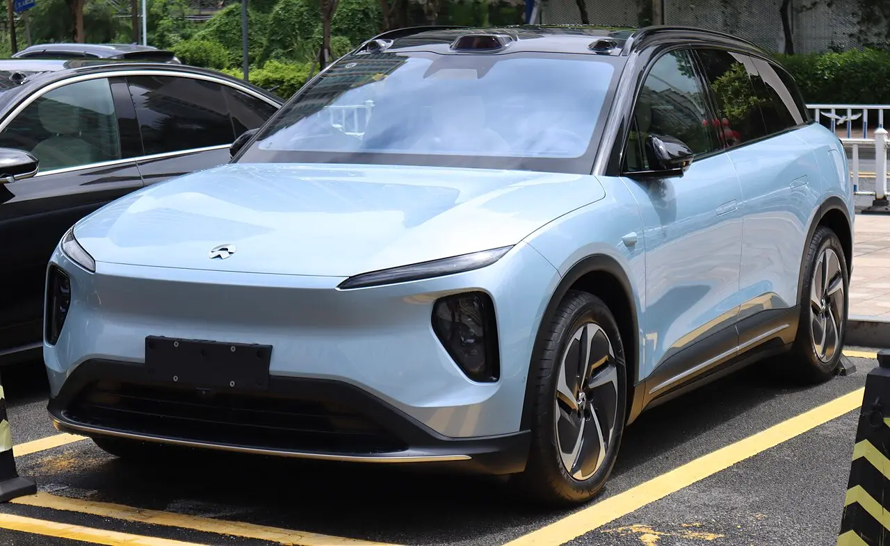 NIO EL6