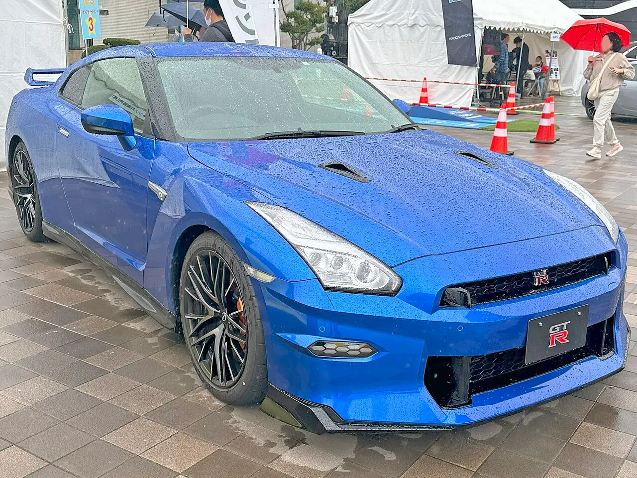 Nissan GT-R