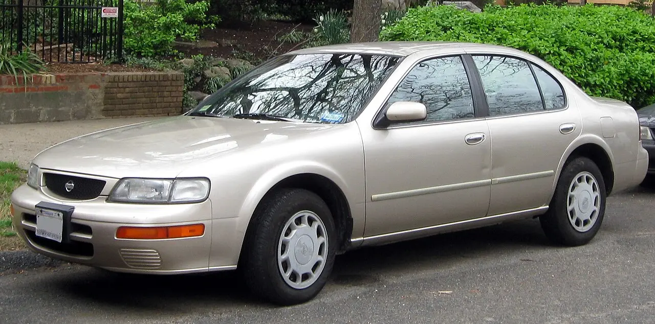 Nissan Maxima fourth generation