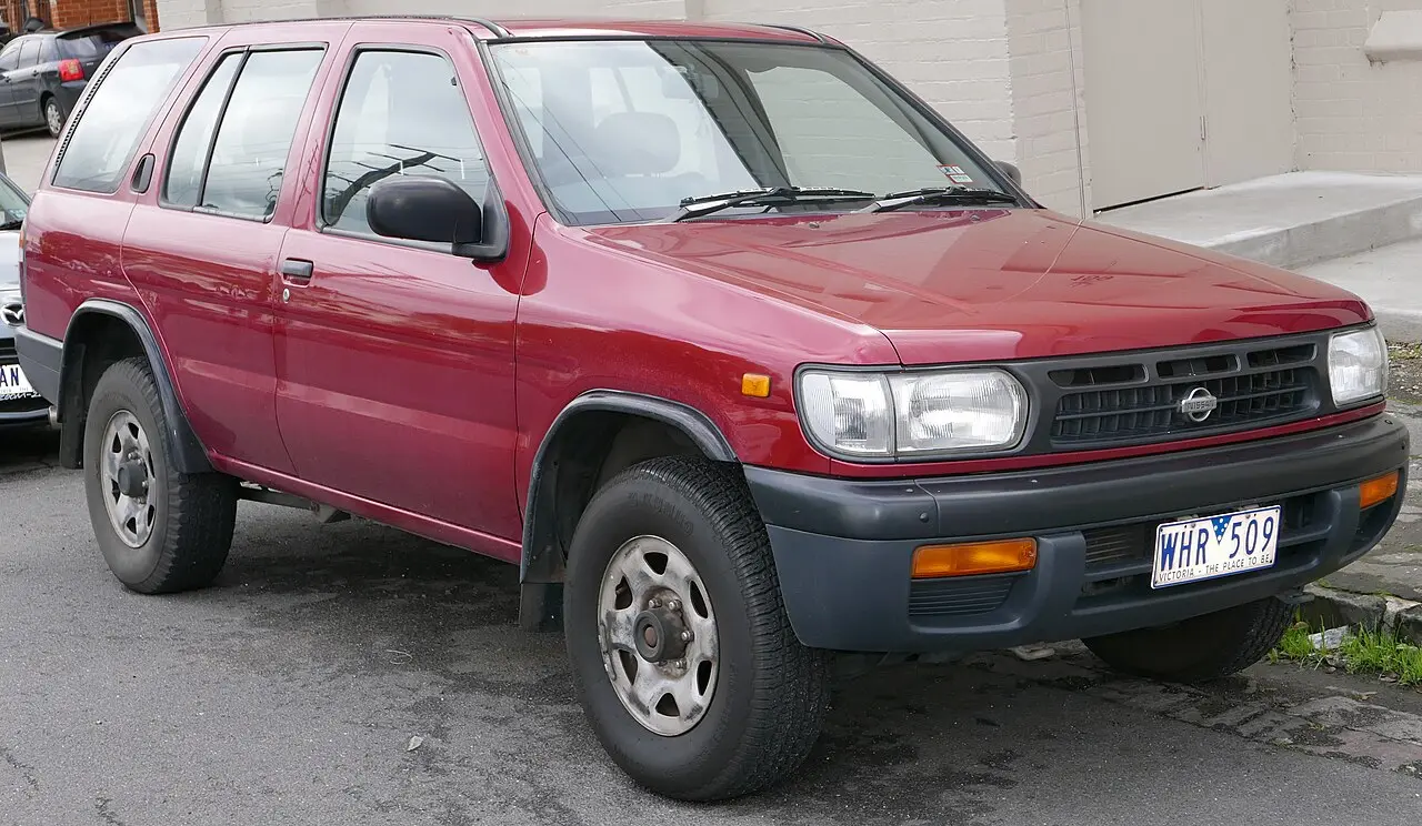 Nissan Pathfinder Second generation