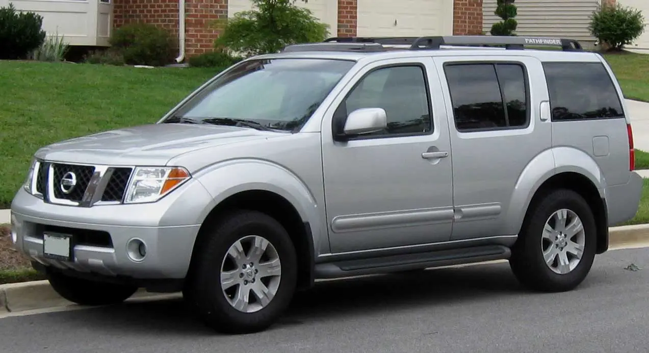 Nissan Pathfinder Third generation