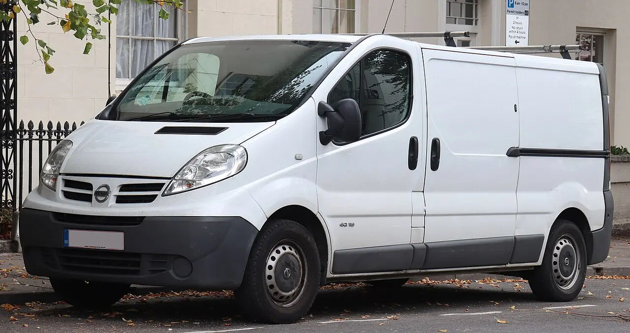 Nissan Primastar First generation