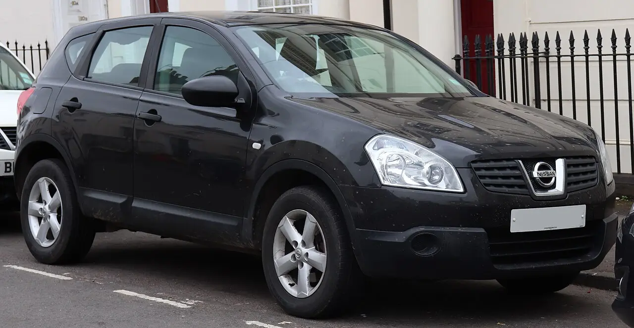 Nissan Qashqai J10