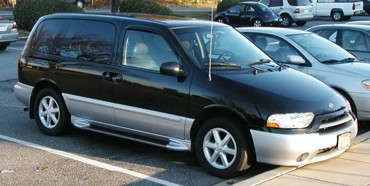Nissan Quest V41