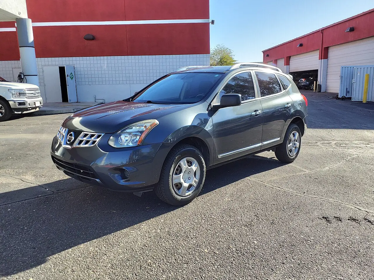 Nissan Rogue Select