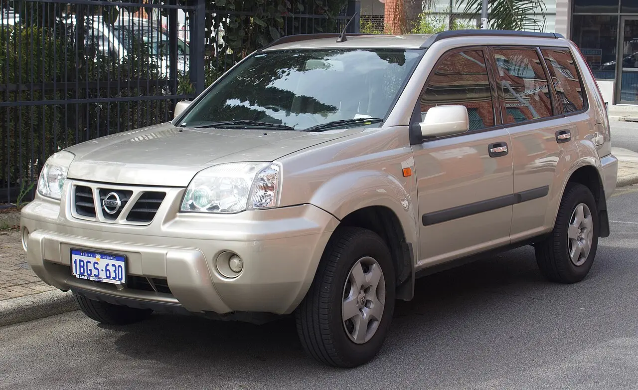Nissan X-Trail first generation