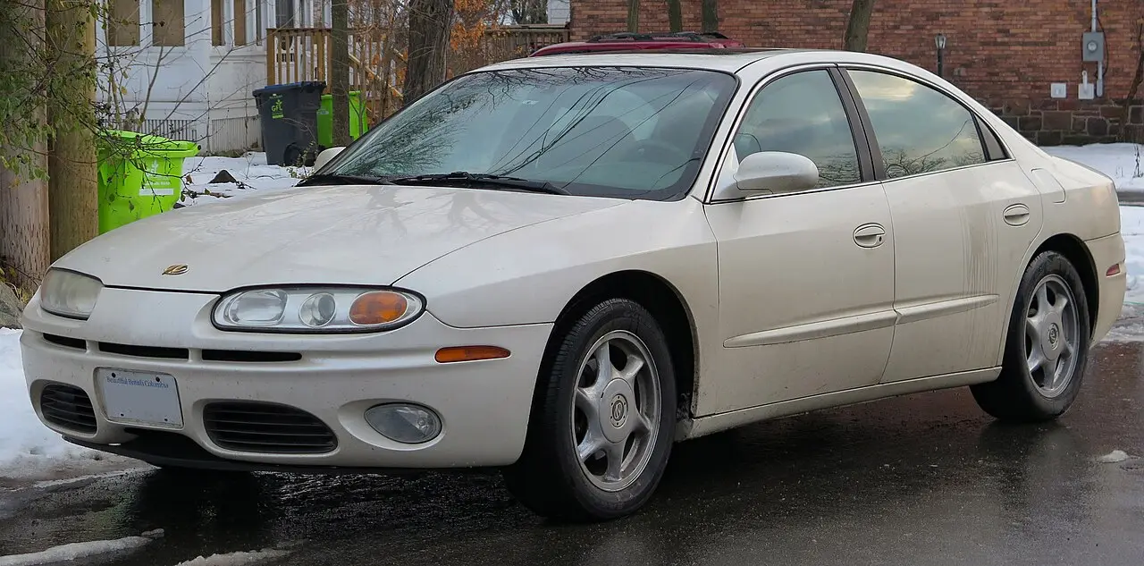 Oldsmobile Aurora