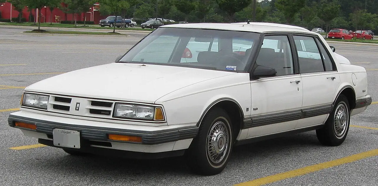 Oldsmobile Eighty-Eight IX