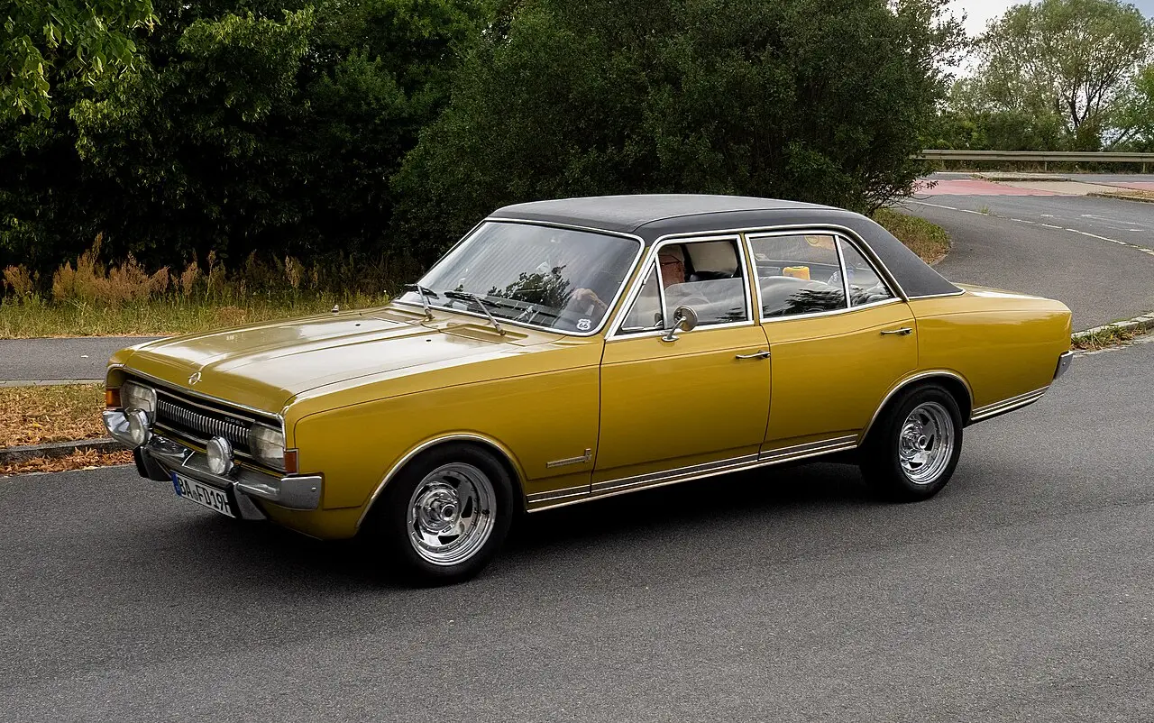 Opel Commodore