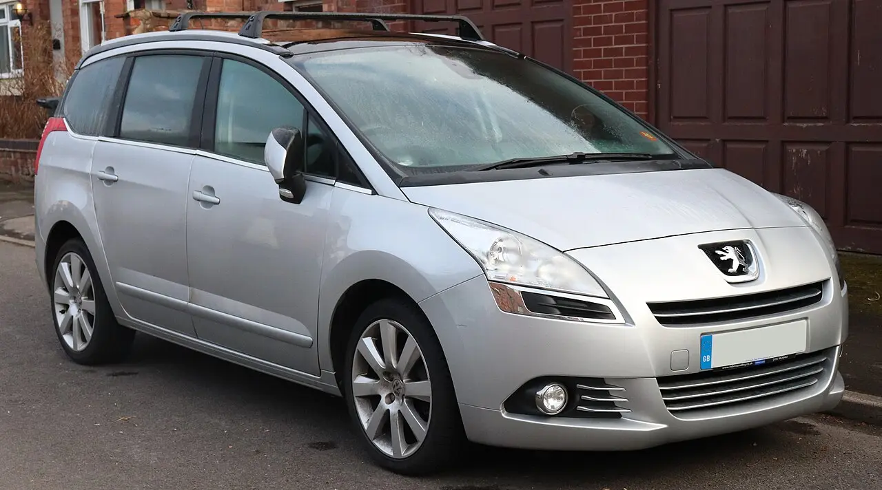 Peugeot 5008 I