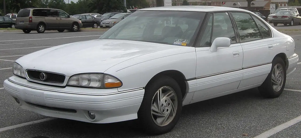 Pontiac Bonneville ninth generation