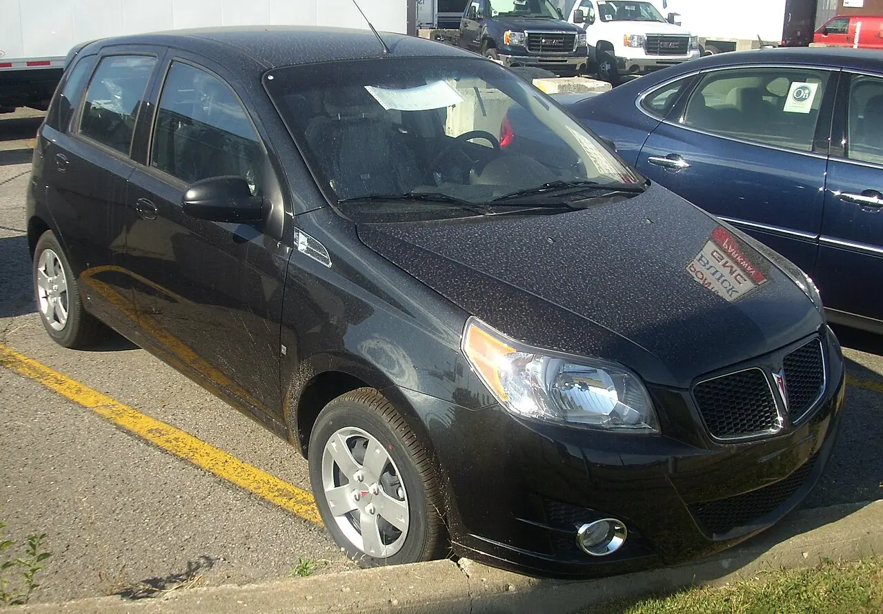 Pontiac G3