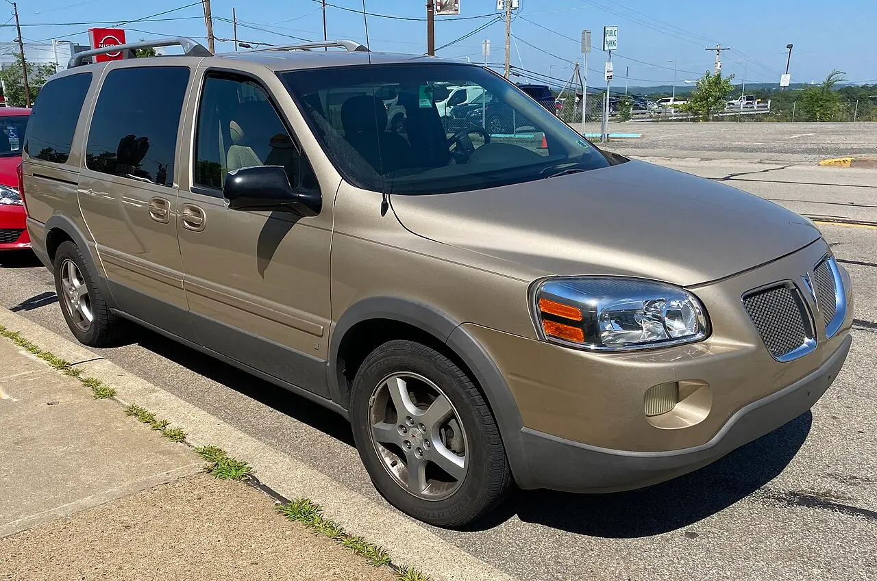 Pontiac Montana second generation