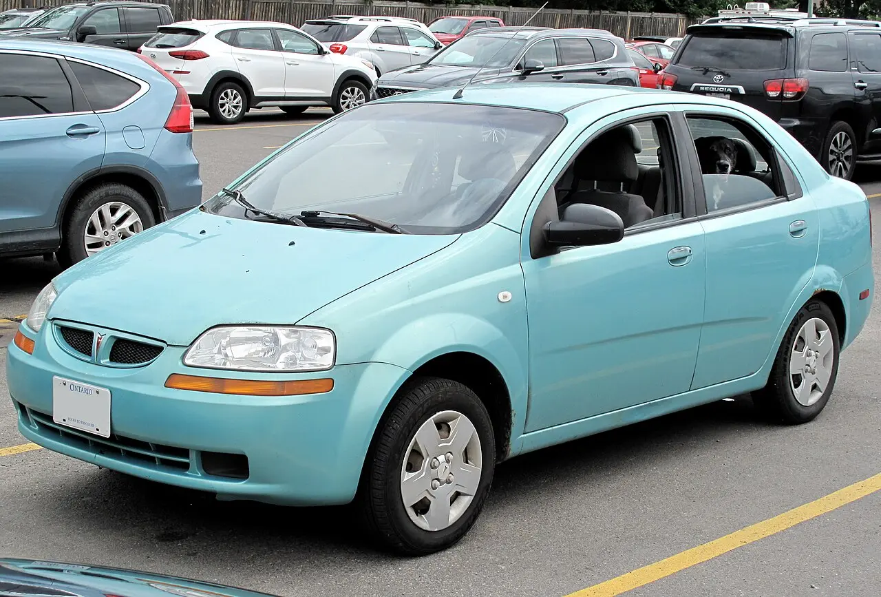 Pontiac Wave first generation