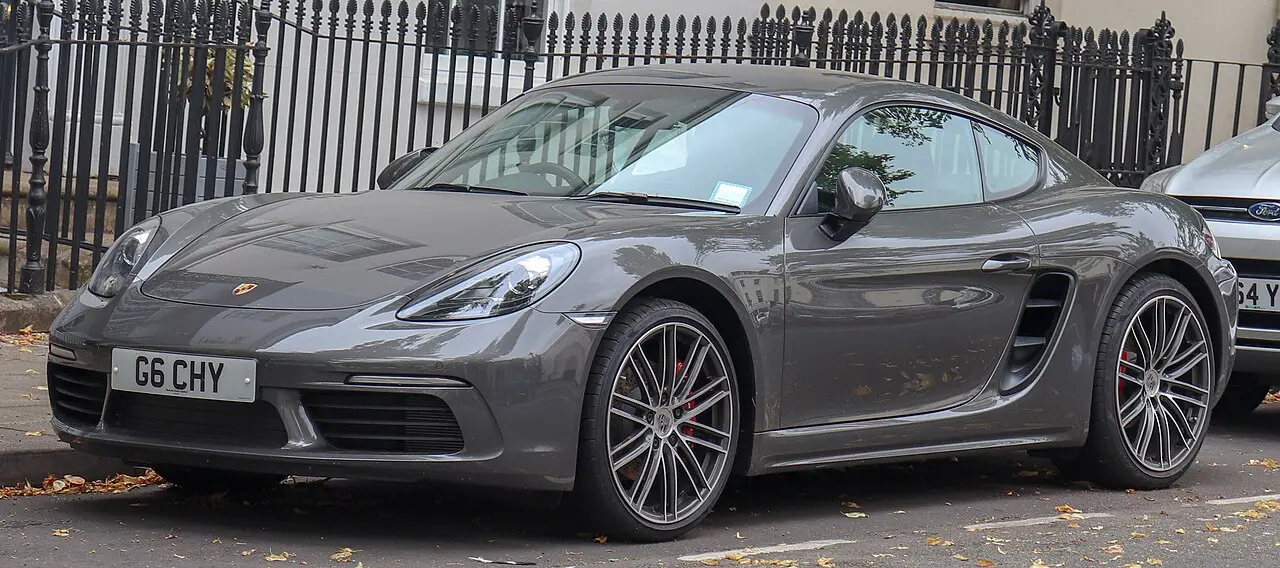 Porsche 718 Cayman