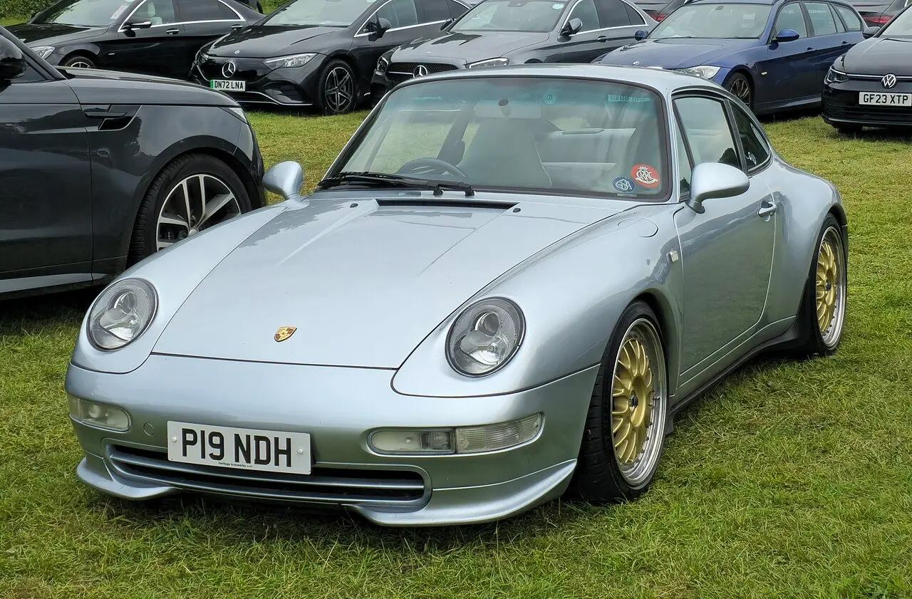 Porsche 911 993