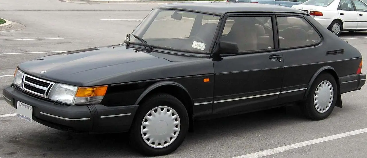 Saab 900 first generation