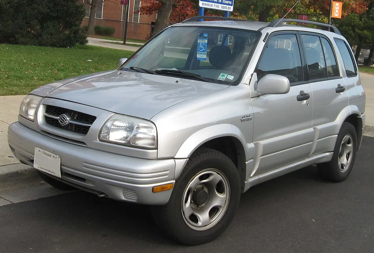 Suzuki Grand Vitara first generation