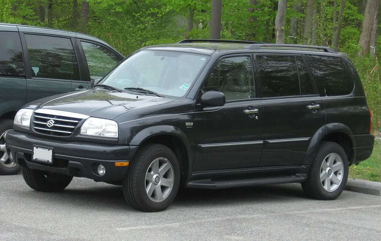 Suzuki XL-7 I