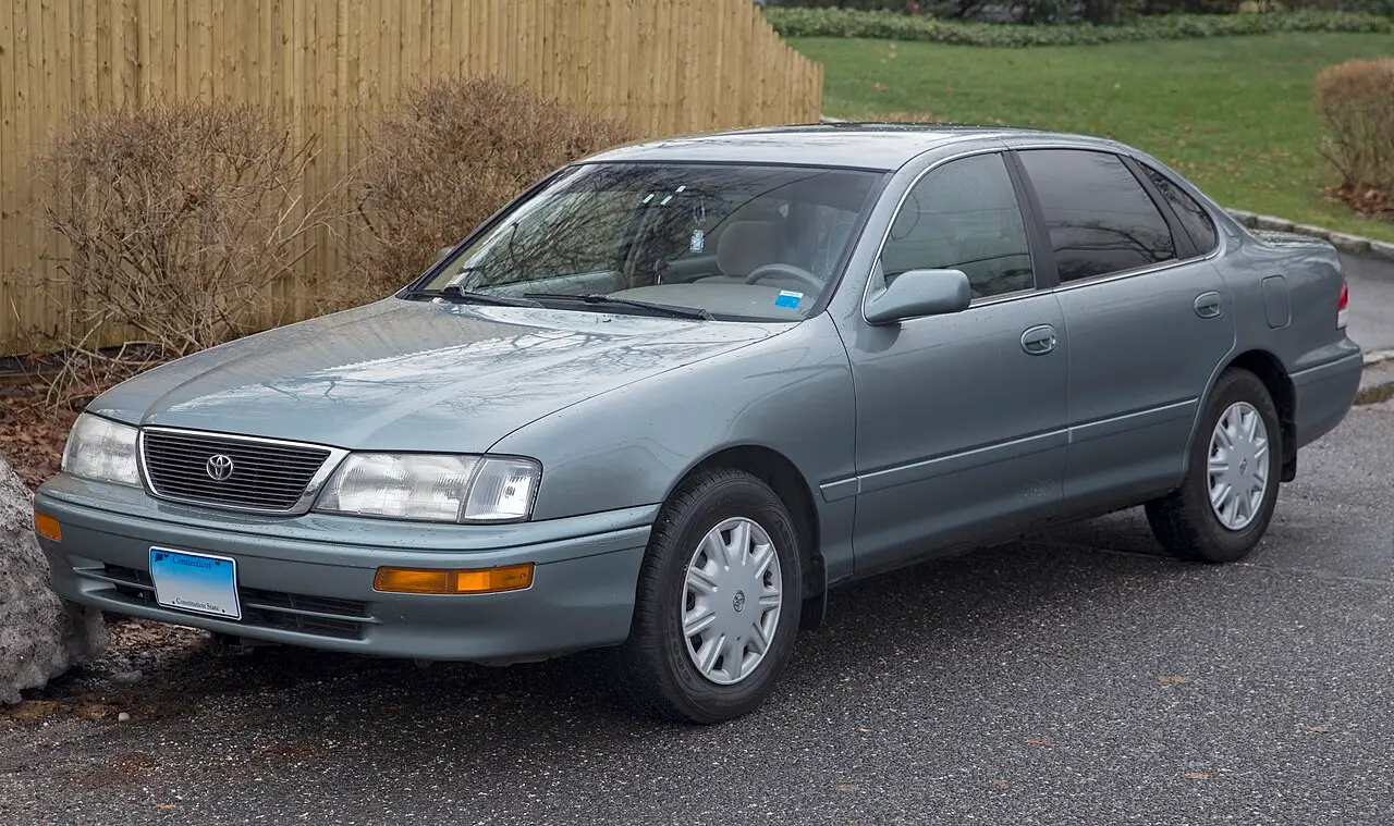 Toyota Avalon first generation