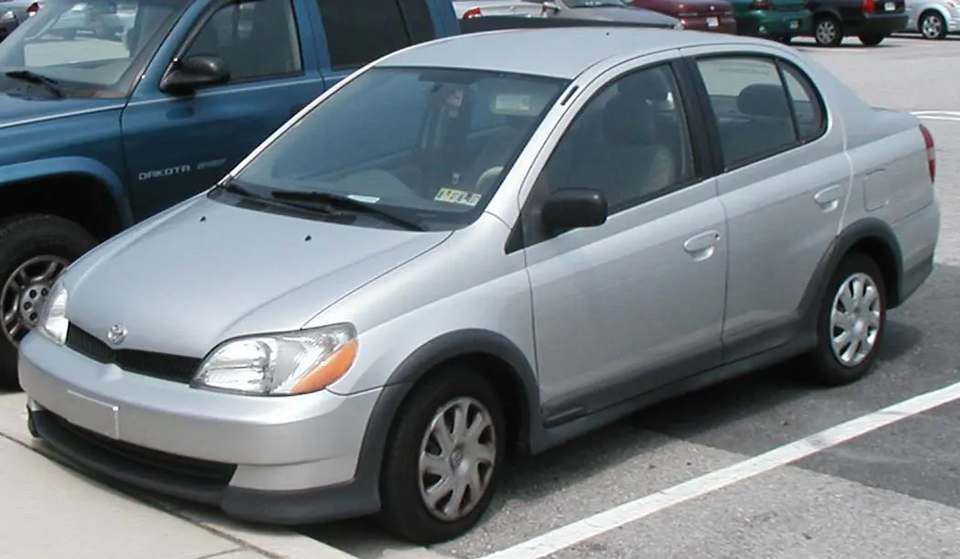 Toyota Echo