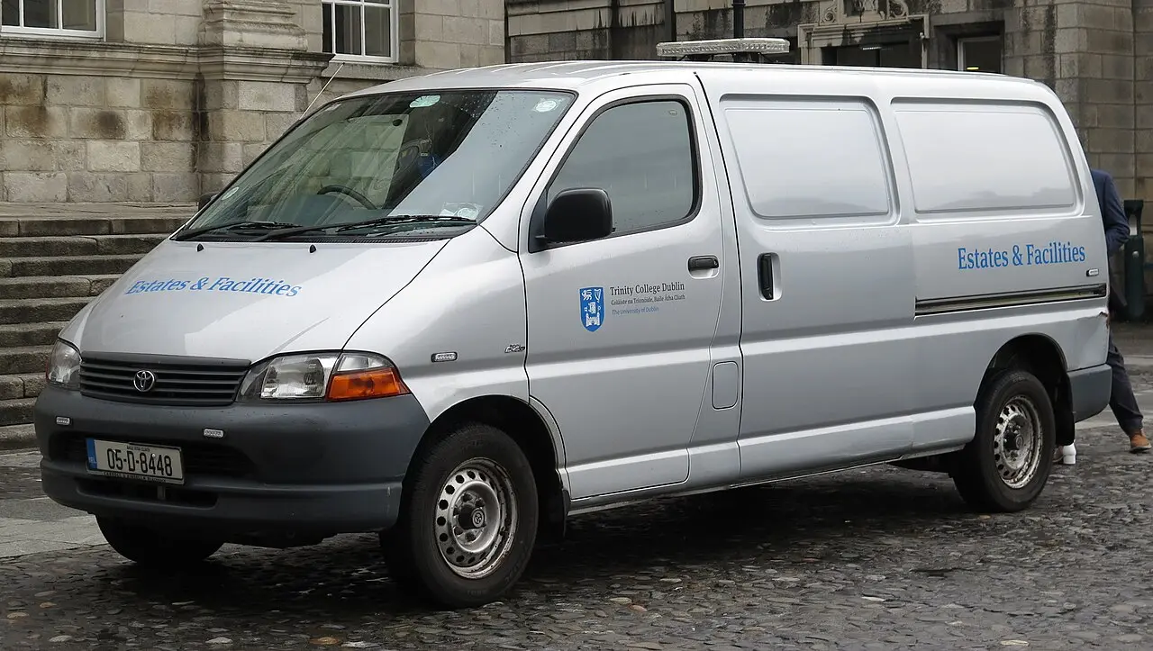 Toyota HiAce XH10