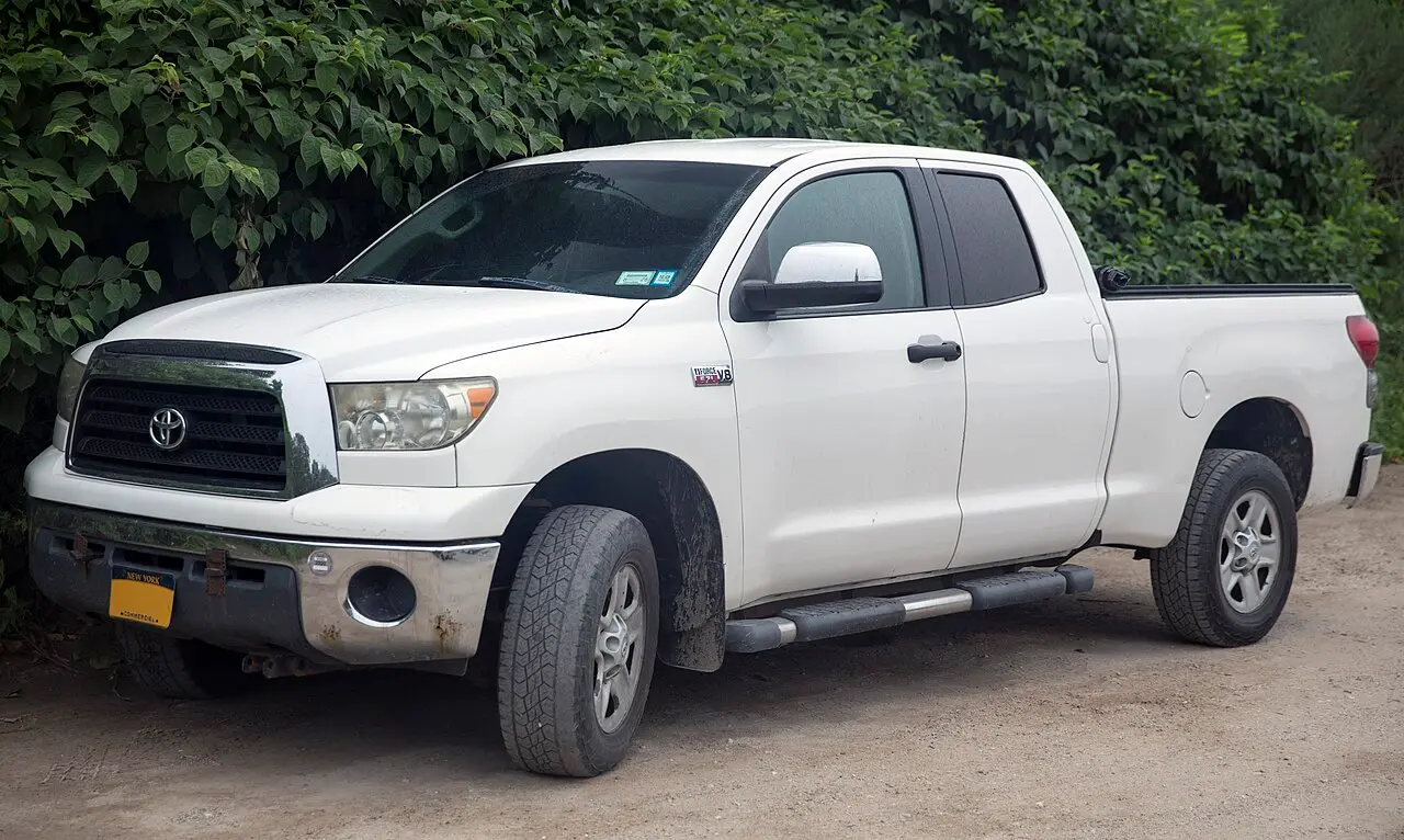 Toyota Tundra Second generation