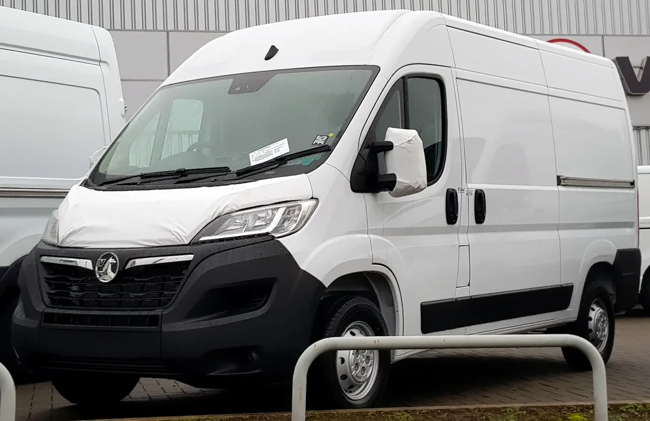 Vauxhall Movano