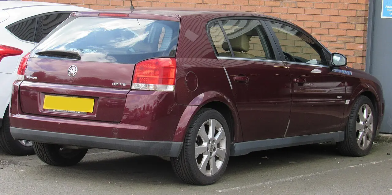 Vauxhall Signum