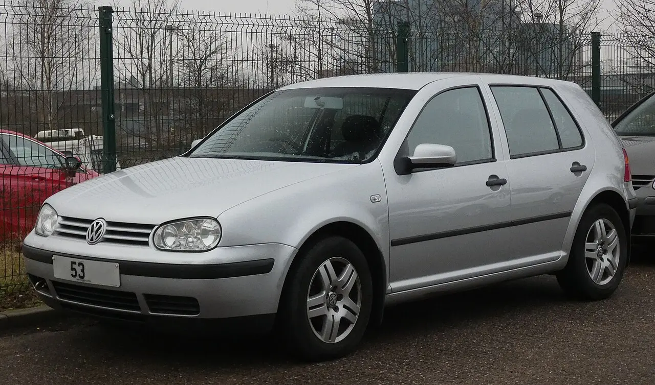 Volkswagen Golf IV