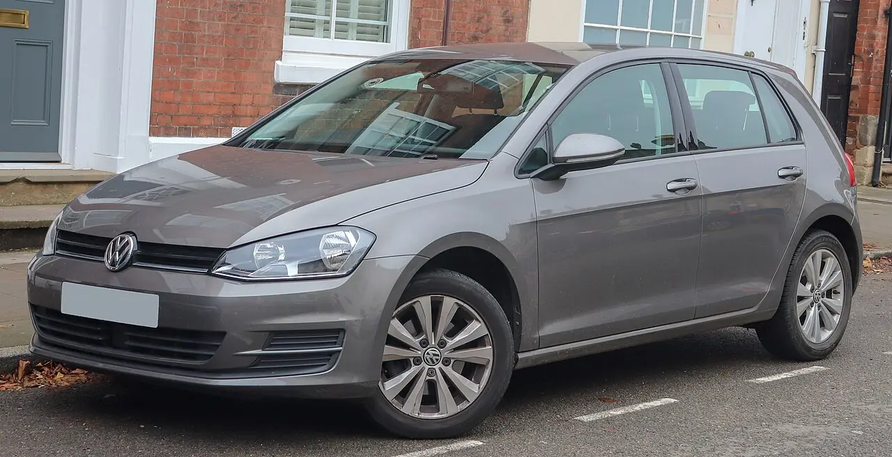 Volkswagen Golf VII