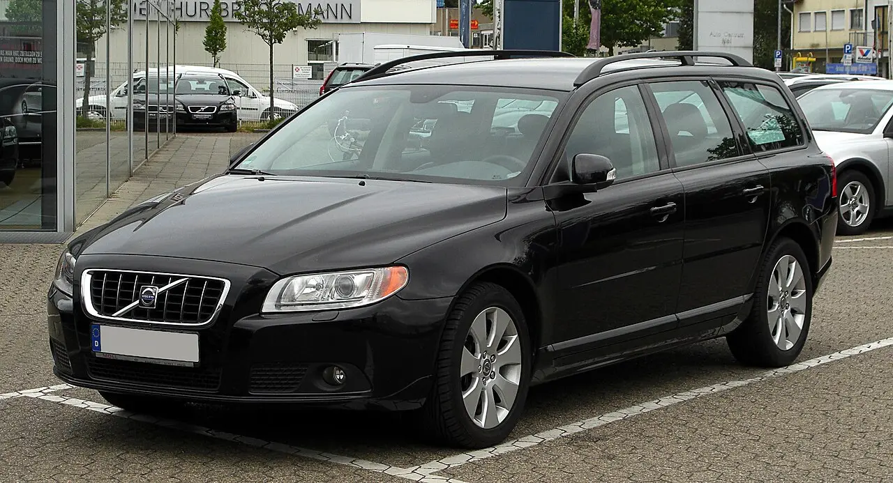 Volvo V70 III