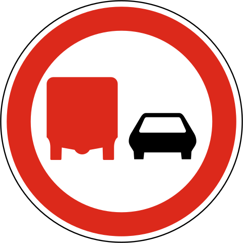 No overtaking by trucks (Bulgaria)